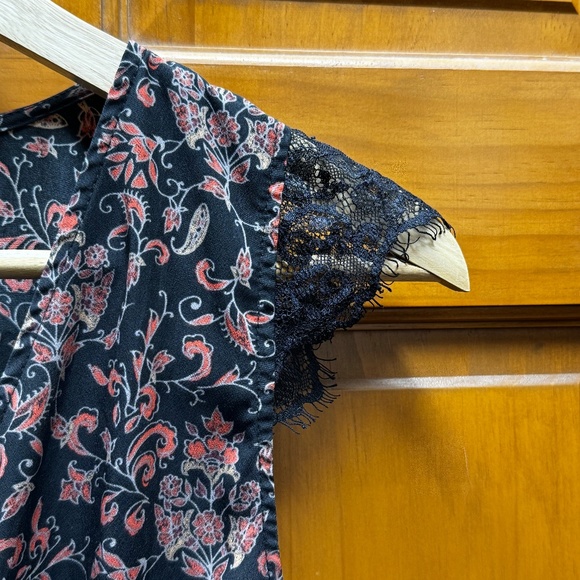 SEXY KIMCHI BLUE LIGHTWEIGHT ROMPER w/Lace-Size Medium - Picture 3 of 6